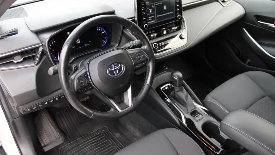 TOYOTA Corolla Corolla 2.0 Hybrid Comfort