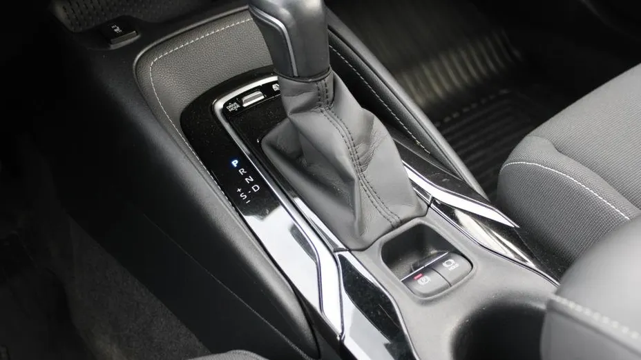 TOYOTA Corolla Corolla 2.0 Hybrid Comfort