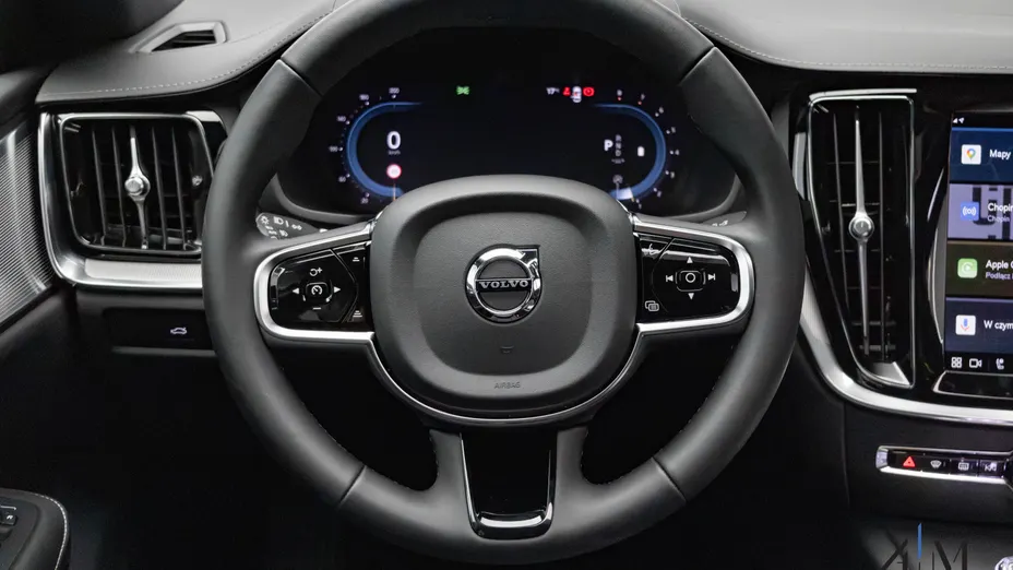 VOLVO S60 S60 B5 B AWD Ultimate Dark aut