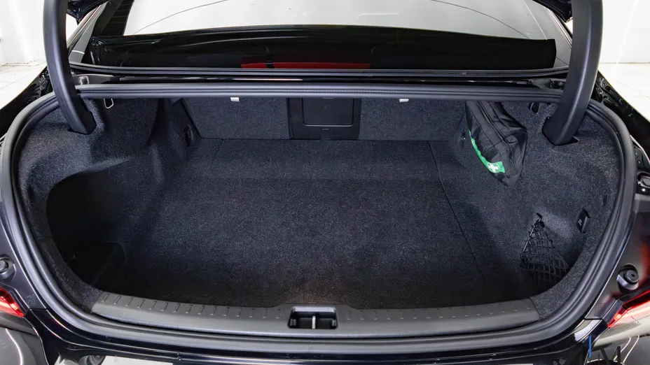 VOLVO S60 S60 B5 B AWD Ultimate Dark aut