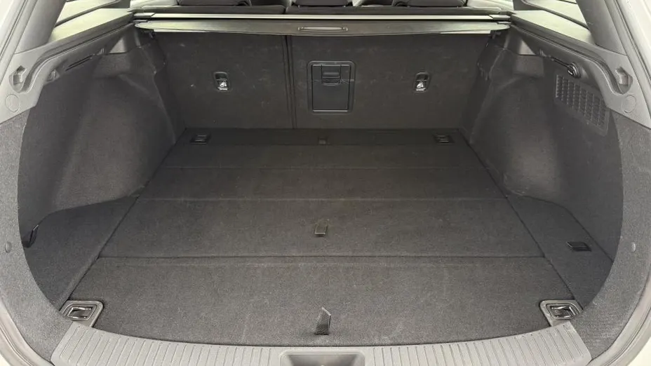HYUNDAI i30 i30 1.5 T-GDI 48V Smart DCT