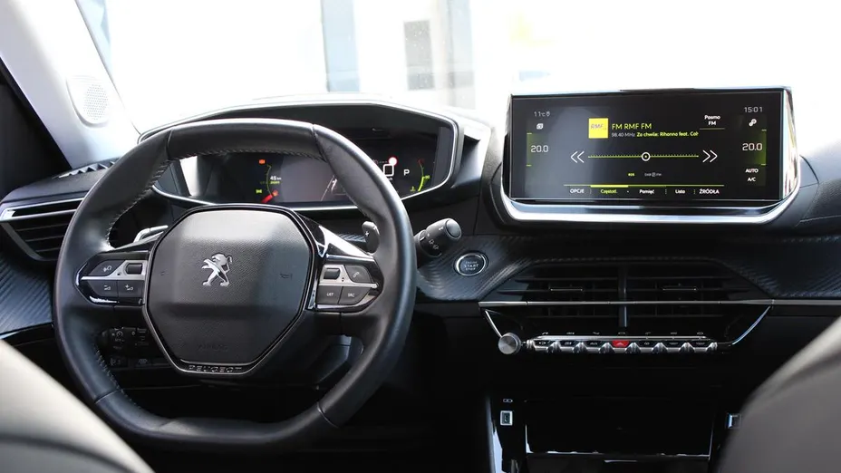 PEUGEOT 2008 2008 1.2 PureTech Allure S&S EAT8