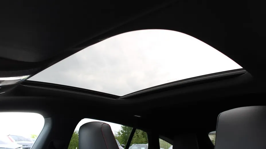 MERCEDES-BENZ CLA CLA 200 d AMG Line 8G-DCT