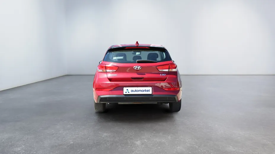 HYUNDAI i30 i30 1.5 DPI Classic +