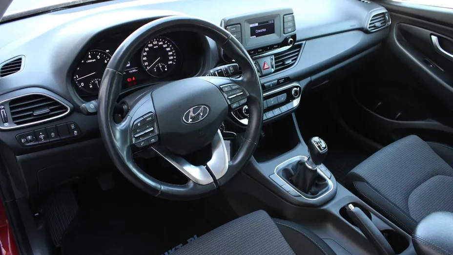 HYUNDAI i30 i30 1.5 DPI Classic +