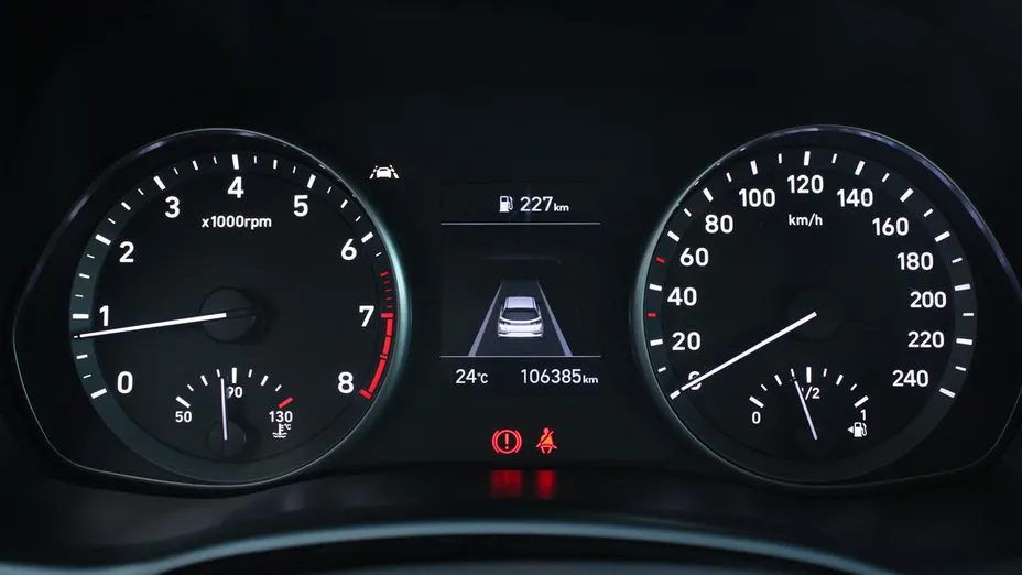 HYUNDAI i30 i30 1.5 DPI Classic +
