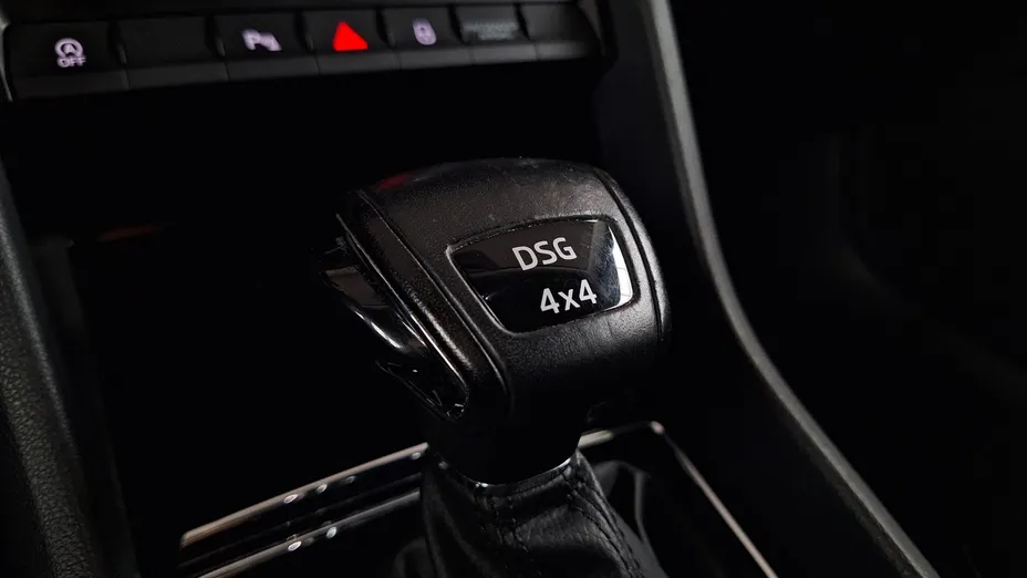 SKODA Karoq Karoq 2.0 TDI SCR 4x4 Ambition DSG