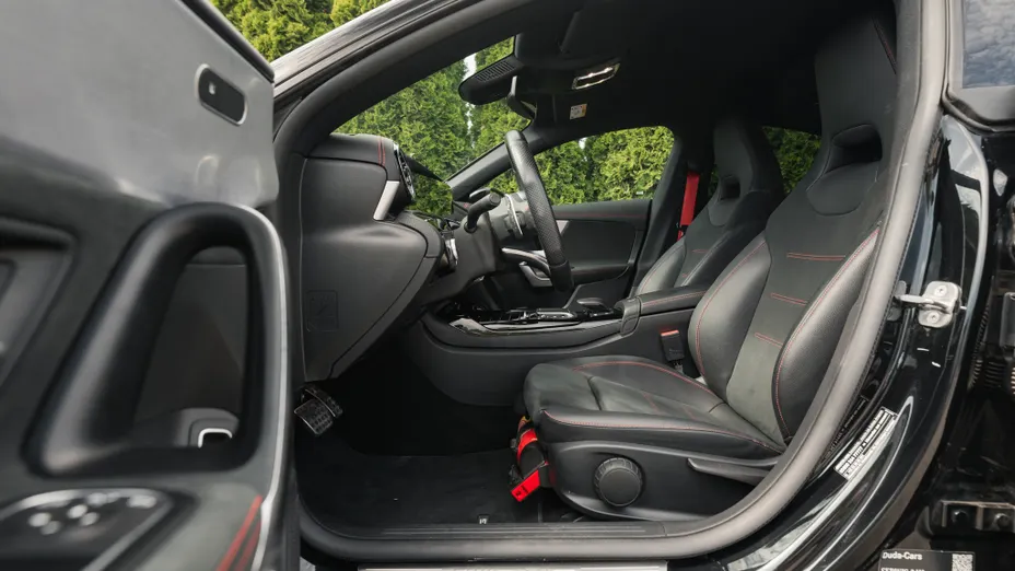 MERCEDES-BENZ CLA AMG CLA 35 4-Matic 7G-DCT