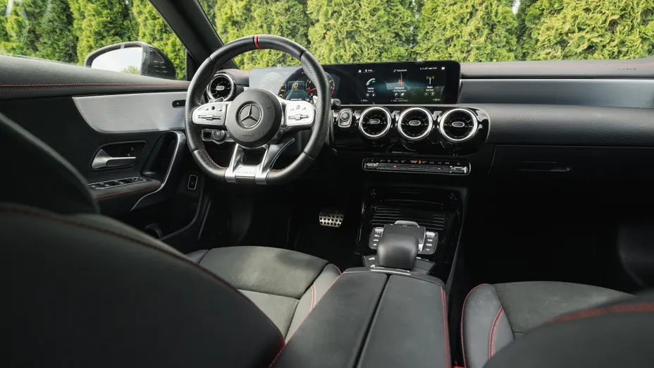 MERCEDES-BENZ CLA AMG CLA 35 4-Matic 7G-DCT