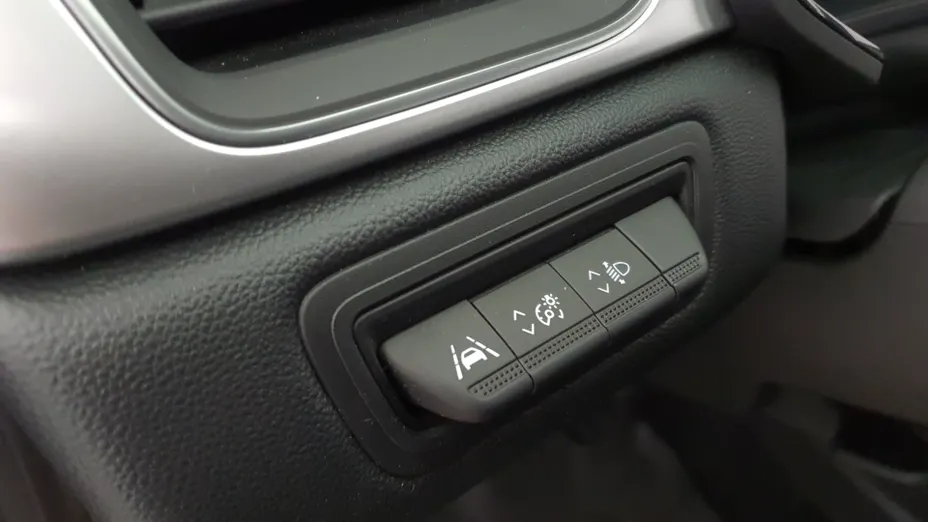 RENAULT Captur Captur 1.3 TCe mHEV Techno EDC