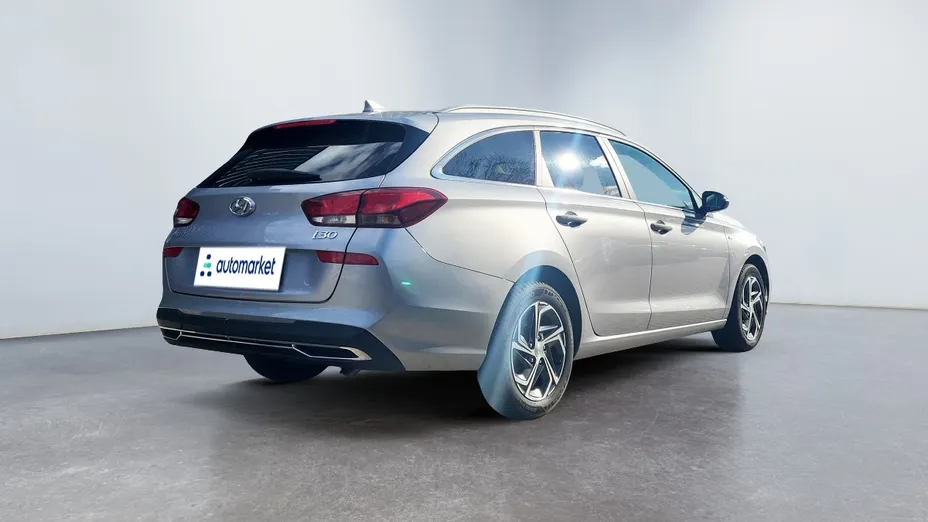 HYUNDAI i30 i30 1.5 T-GDI 48V Smart