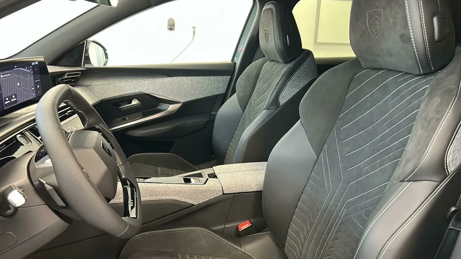 PEUGEOT 3008 3008 1.2 PureTech mHEV GT e-DCS6 Nowy