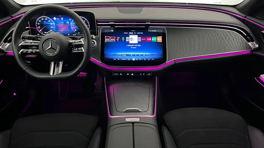 MERCEDES-BENZ E Klasa E 220 d mHEV 4-Matic AMG 9G-Tronic
