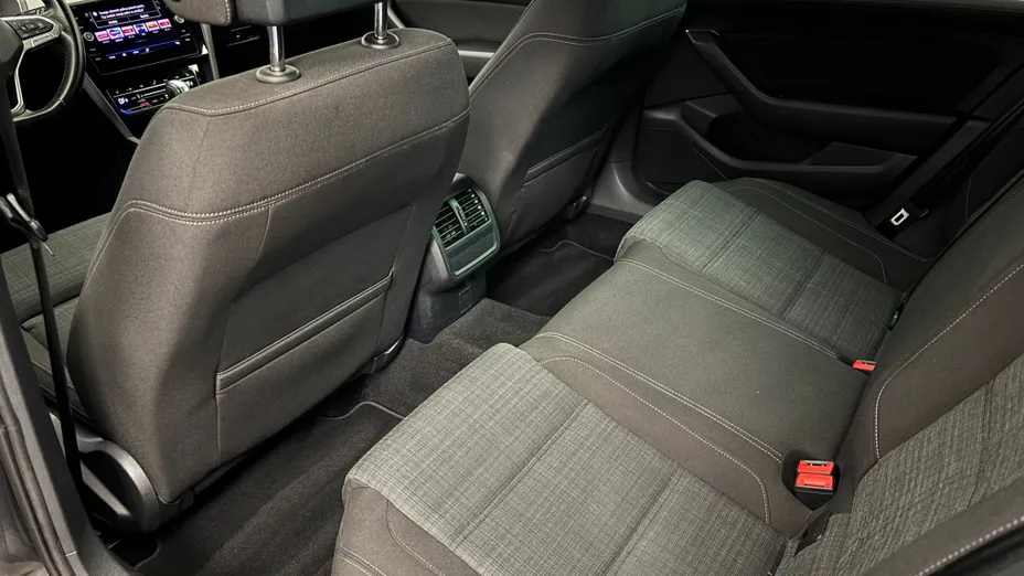 VOLKSWAGEN Passat Passat 2.0 TDI EVO Business DSG