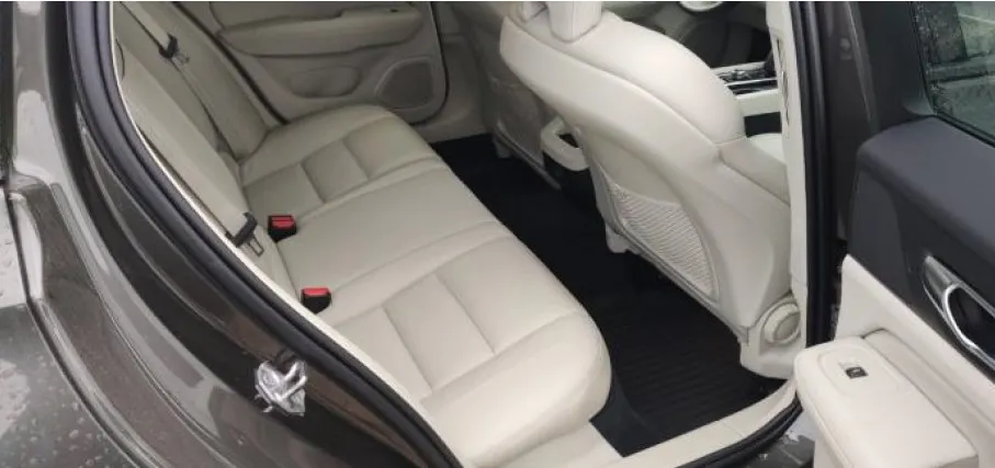 VOLVO V60 V60 CC Pro B4 D AWD aut