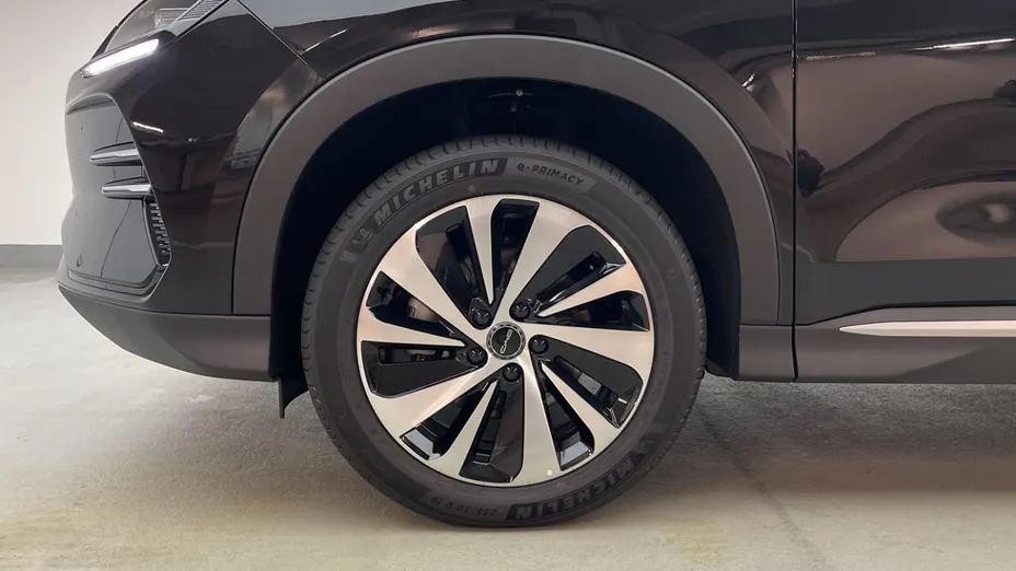 BYD Seal U Seal U 1.5T DM-i Design AWD Nowy