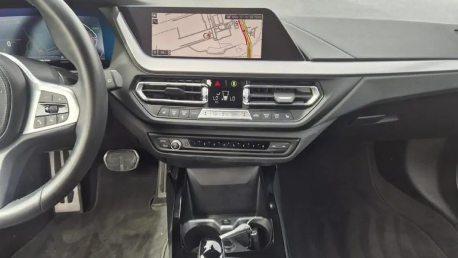 BMW Seria 1 116i M Sport aut