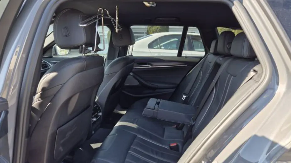 BMW Seria 5 530d xDrive mHEV M Sport sport-aut