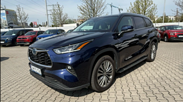 TOYOTA Highlander