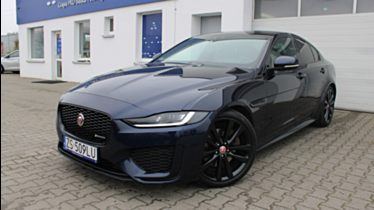 JAGUAR XE