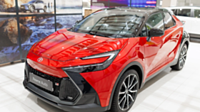 TOYOTA C-HR