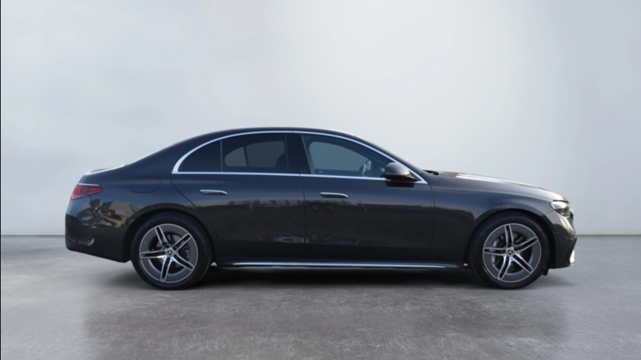 MERCEDES-BENZ E Klasa E 220 d mHEV 4-Matic AMG 9G-Tronic