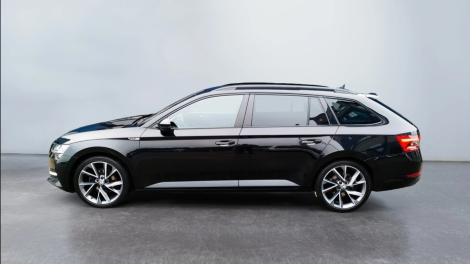 SKODA Superb Superb 2.0 TDI SCR Sportline DSG