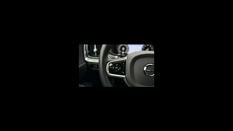 VOLVO V60 V60 B4 B Plus Dark aut