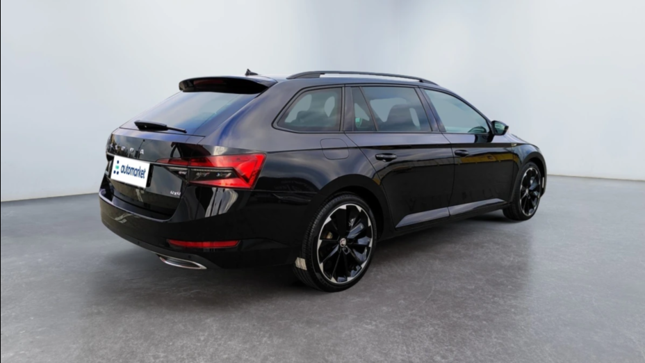 SKODA Superb Superb 2.0 TDI SCR 4x4 Sportline DSG