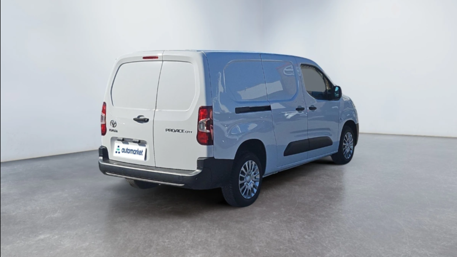 TOYOTA Proace City Proace City 1.5 D-4D Long 2,4t Active