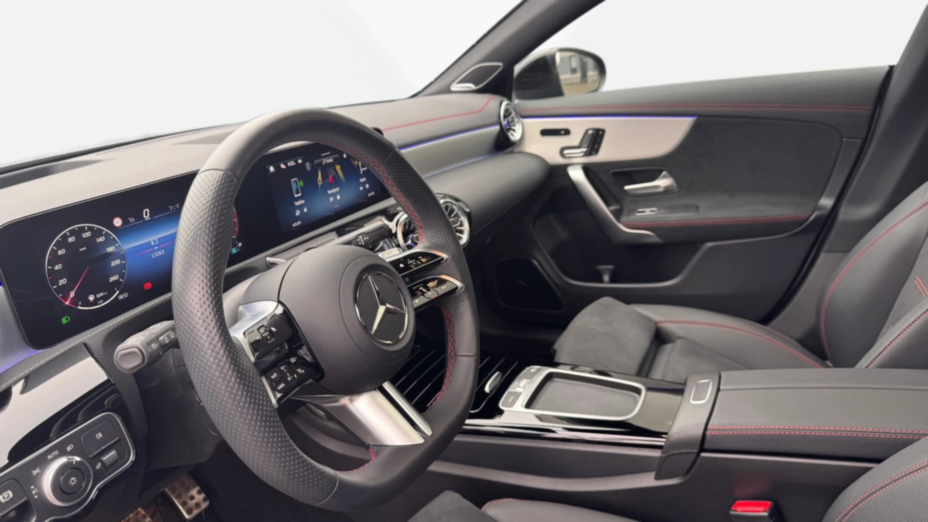 MERCEDES-BENZ CLA CLA 250 mHEV 4-Matic AMG Line 8G-DCT