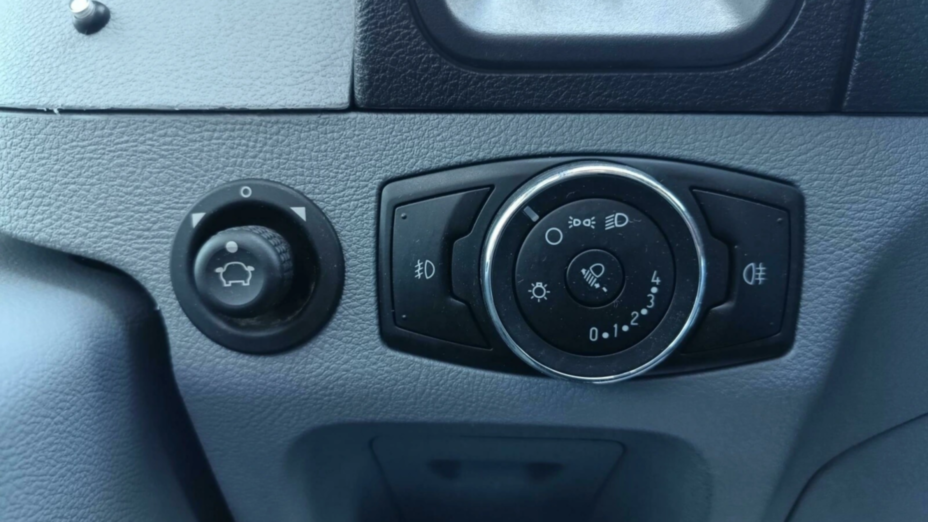 FORD Transit Transit 310 L2H2 EcoBlue Edition