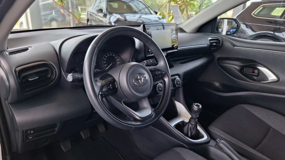 TOYOTA Yaris Yaris 1.5 Comfort
