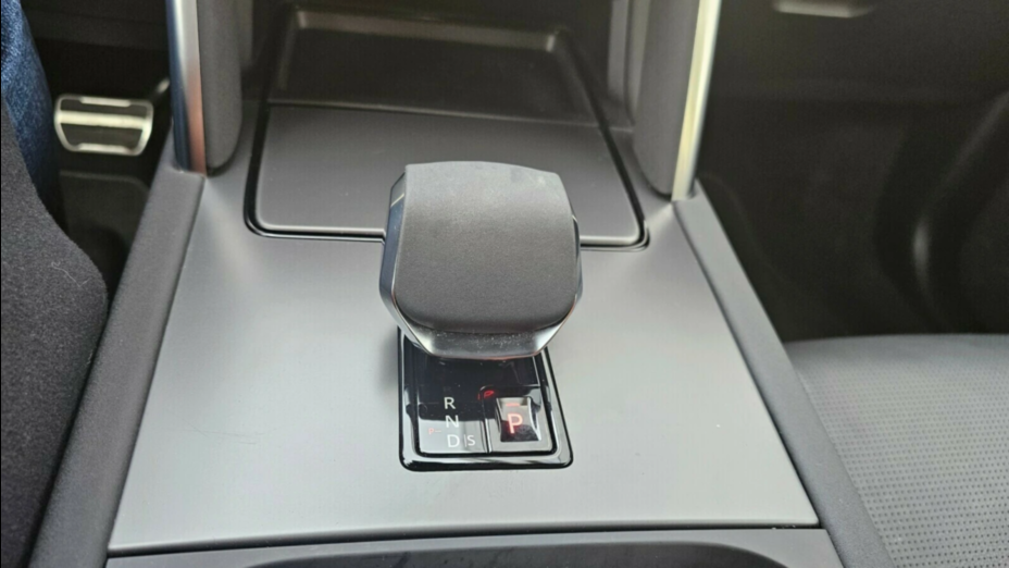 LAND ROVER Discovery Sport Discovery Sport 2.0 P200 mHEV Dynamic SE aut