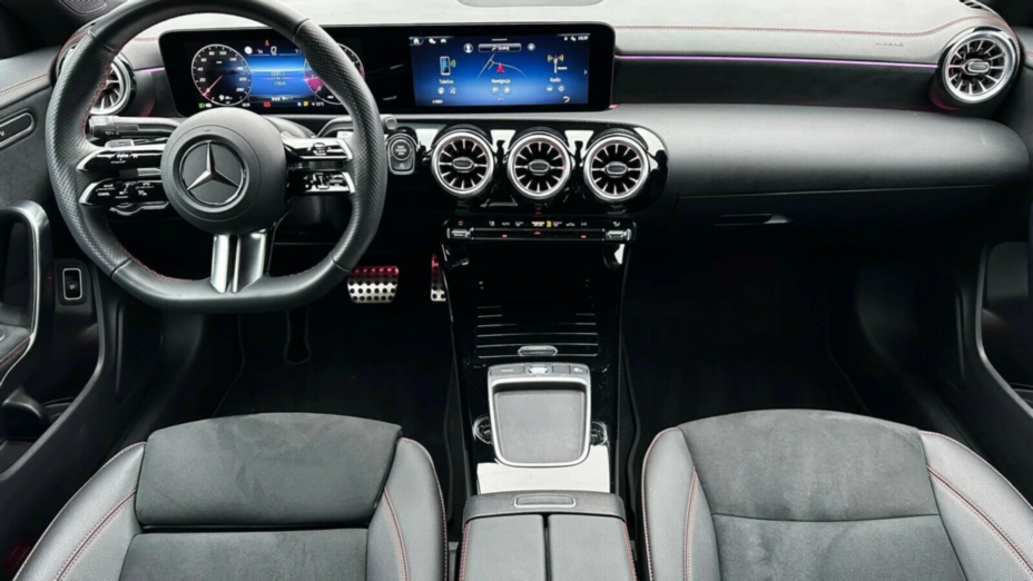 MERCEDES-BENZ CLA CLA 200 Progressive 7G-DCT