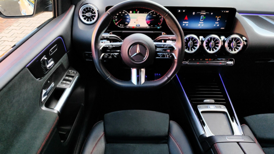 MERCEDES-BENZ B Klasa B 220 4-Matic mHEV AMG Line 8G-DCT