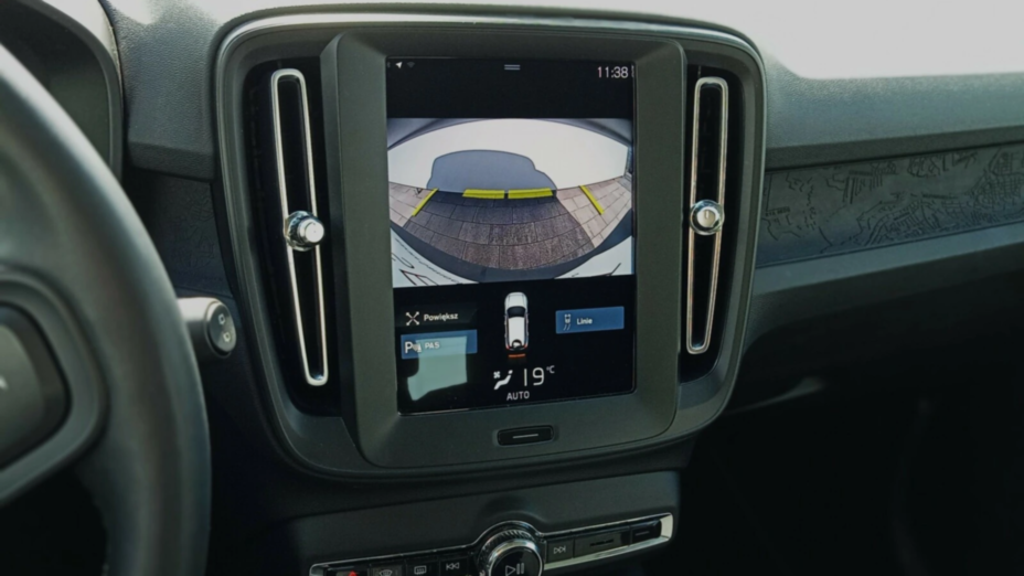 VOLVO XC40 XC40 T3 Momentum Core aut