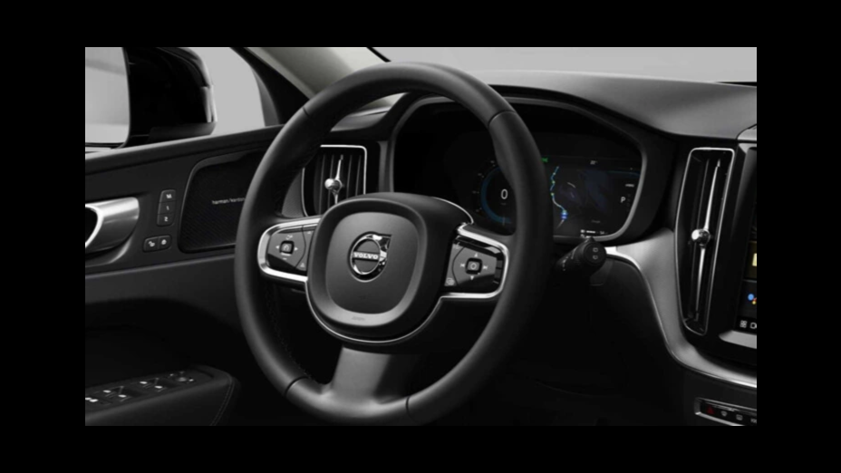 VOLVO XC60 XC60 T6 Plug-In Hybrid AWD Plus Dark aut