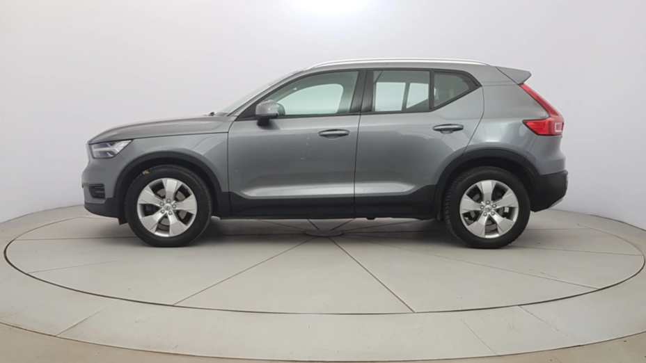 VOLVO XC40 XC40 D4 SCR AWD Momentum aut