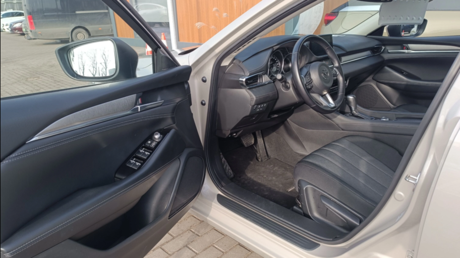 MAZDA 6 6 2.0 Center-Line aut