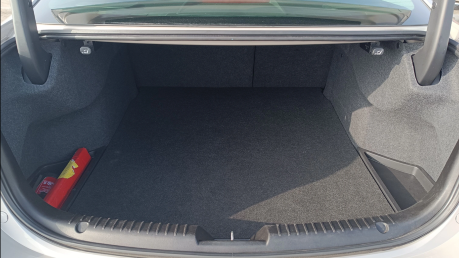 MAZDA 6 6 2.0 Center-Line aut