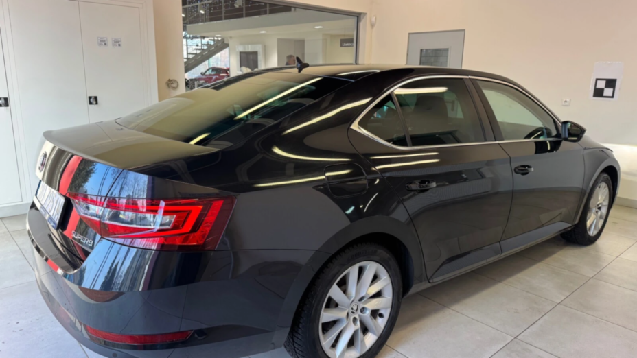 SKODA Superb Superb 1.5 TSI ACT Style DSG