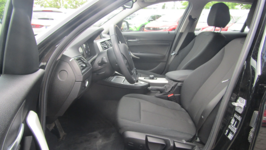 BMW Seria 1 118i GPF aut