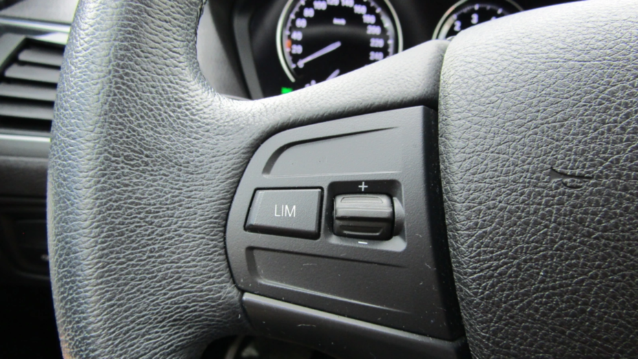 BMW Seria 1 118i GPF aut
