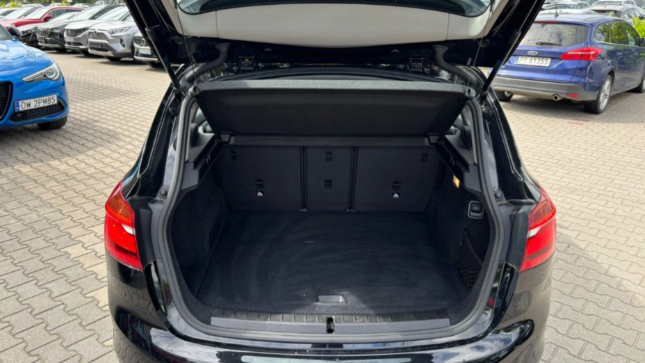 BMW Seria 2 218i GPF