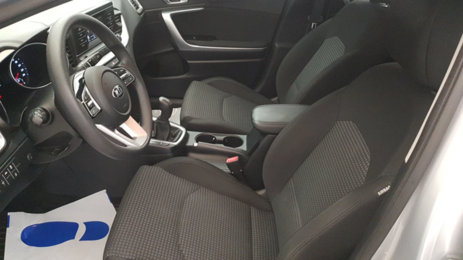 KIA Cee'd Ceed 1.6 CRDi SCR S