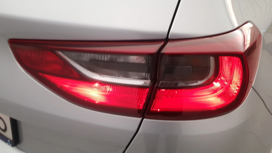 KIA Cee'd Ceed 1.6 CRDi SCR S
