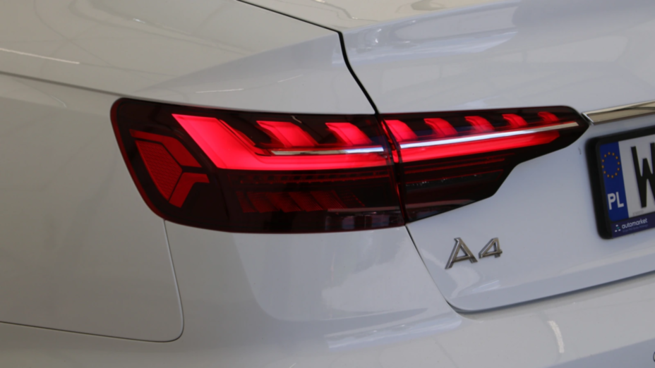AUDI A4 A4 35 TFSI mHEV S Line S tronic