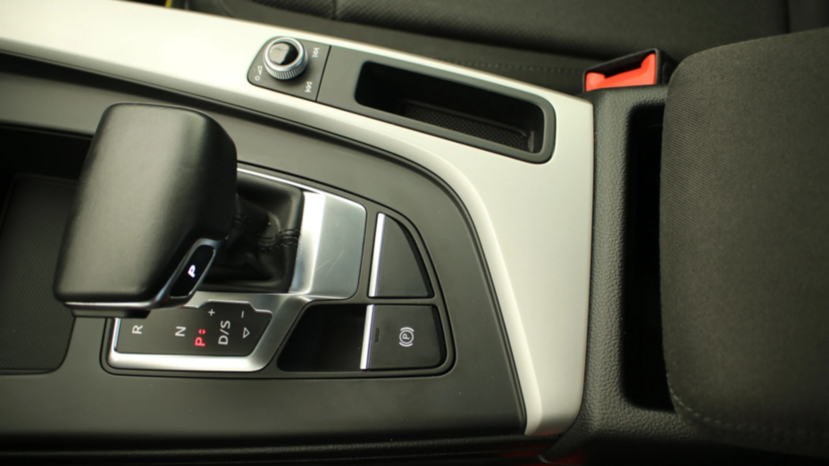 AUDI A4 A4 35 TFSI mHEV S Line S tronic