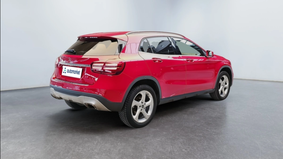 MERCEDES-BENZ GLA GLA 200 7G-DCT Urban